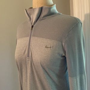 ❤️Nike Light Blue Running Pullover Size Medium!